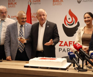 ZAFER PARTİSİ 2. YILINI KUTLADI