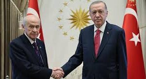 Erdoğan, Bahçeli ile Yeni Anayasa ve Yerel Seçimleri görüştü
