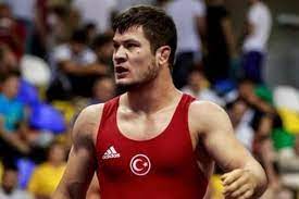 Greko Romen de bir altın aldık