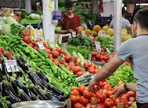 ”Ekonomide  uygulanan yanlış politikalar sıkıntının nedeni”