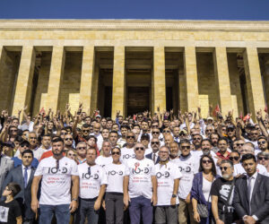 14 gün süren İstiklal Yolu Zafer Yürüyüşü Anıtkabir’de sona erdi