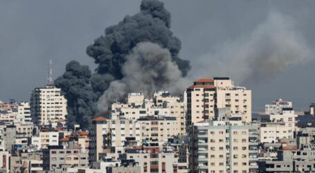 İsrail Gazze’yi işgal ediyor,Dünya seyrediyor !