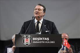 Beşiktaş’ın  yeni başkanı :Hasan Arat