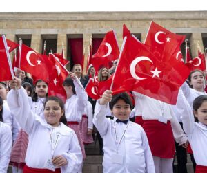 23 NİSAN COŞKUYLA KUTLANACAK !