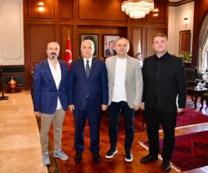 TRABZON TSO TİFLİS UÇAK SEFERLERİ İÇİN ÇALIŞIYOR.