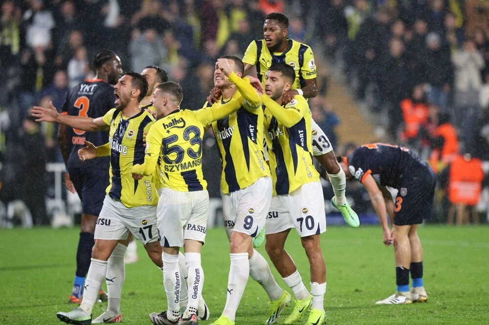 Fenerbahçe nin yüzü güldü : 3-1