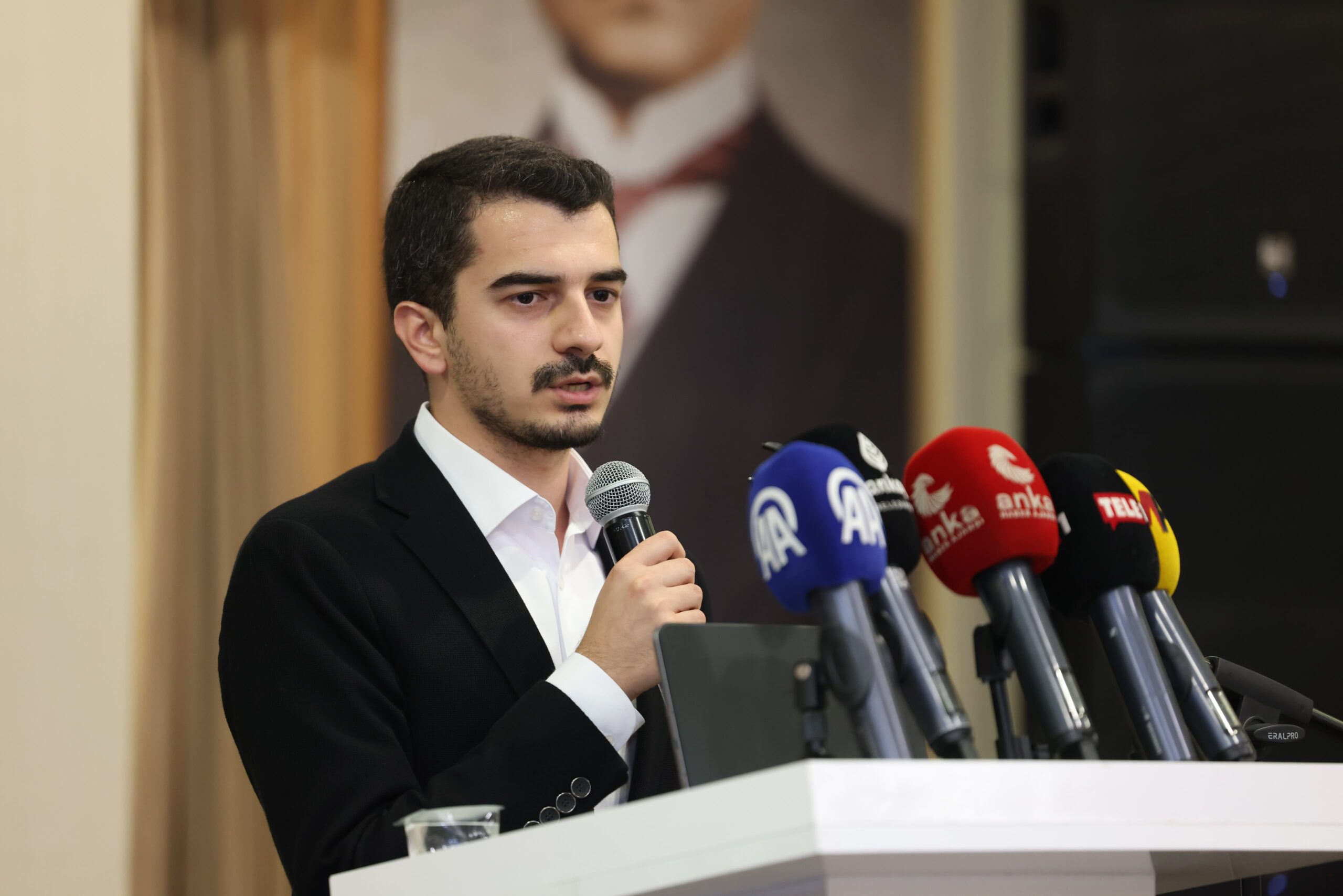 HÜSEYİN CAN GÜNER İKİ YILLIK   HİZMETLERİNİ ANLATTI