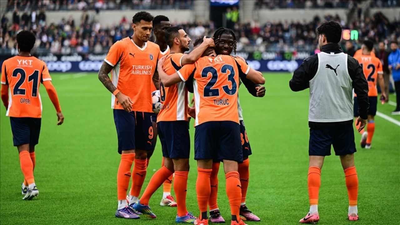 Başakşehir şen dönüyor:2-1