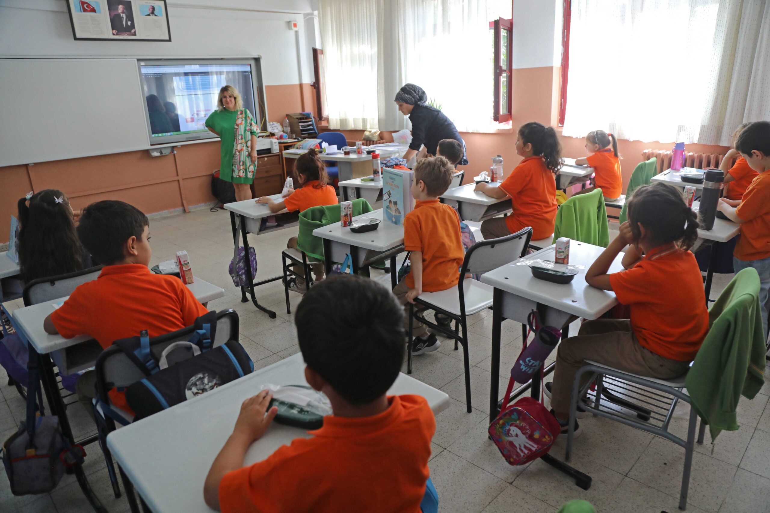 ÇANKAYA BELEDİYESİ’NDEN ÇOCUKLARA SICAK ÖĞLE YEMEĞİ