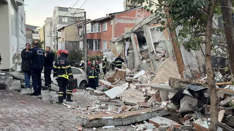 Gebze de çöken binadan bir kişi sağ kurtarıldı