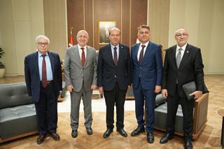 “ÜMİT ÖZDAĞ, ERSİN TATAR’I ZİYARET ETTİ”