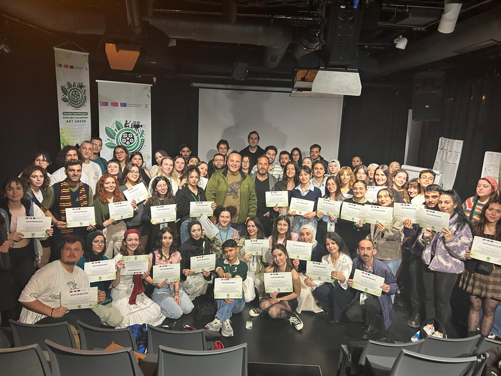Gençler Sanat ve Yeşil Dönüşüm İçin İstanbul’da Buluştu