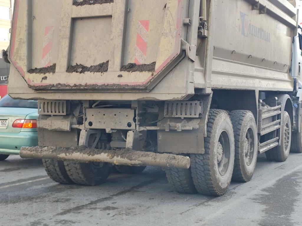 “EREĞLİ’Yİ ÇAMURA BOĞUYORLAR, TEHLİKE SAÇIYORLAR”
