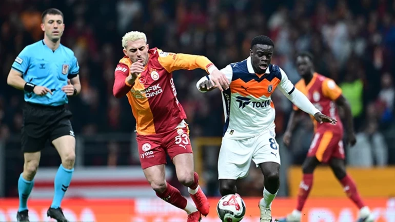Lider Galatasaray arayı açıyor:3-0