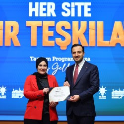 AK Parti İstanbul’dan yeni nesil teşkilat modeli: Her Site Bir Teşkilat