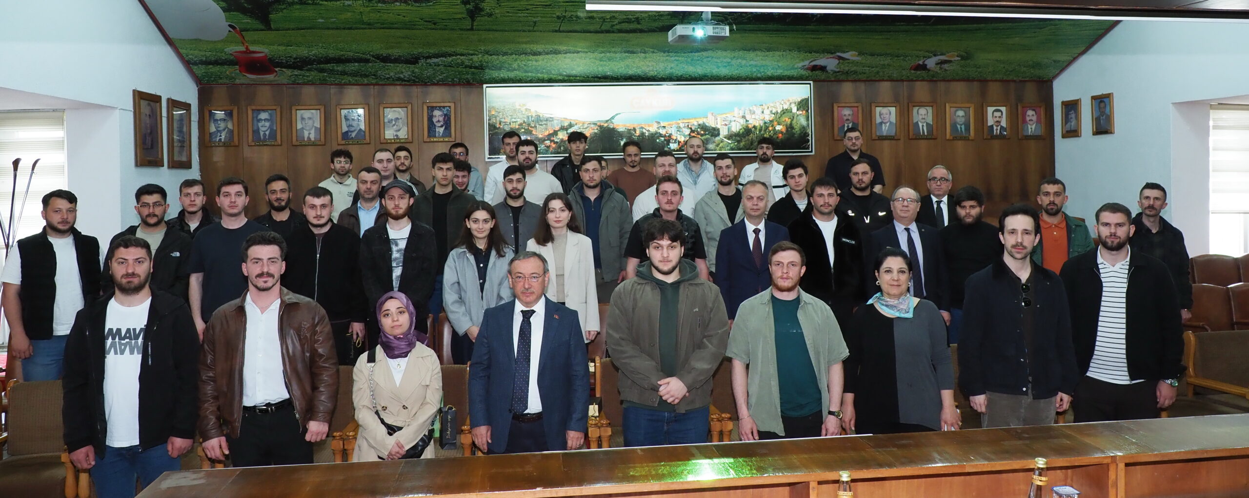 “ÇAYIN GELECEĞİ SİZ GENÇLERİN ELİNDE”