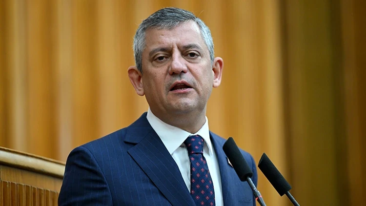 ”Milletin parasını çarpan AK Partililerin hesaplarına el koyacak mısın?”