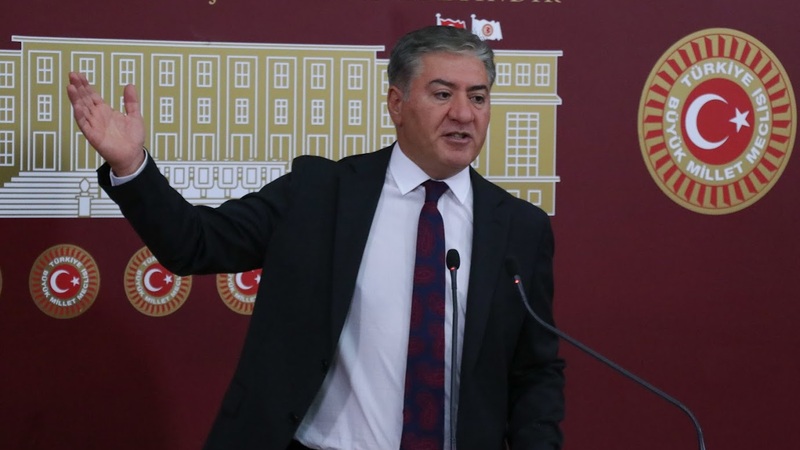 ”Üsküdarlının vermediğini ve sandıkta alamadıklarını polis, savcılarla, hakimlerle, almaya çalışıyorlar”