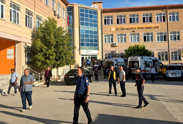 ”Okul Güvenliği Haftasında” Okula Pompalı saldırı !