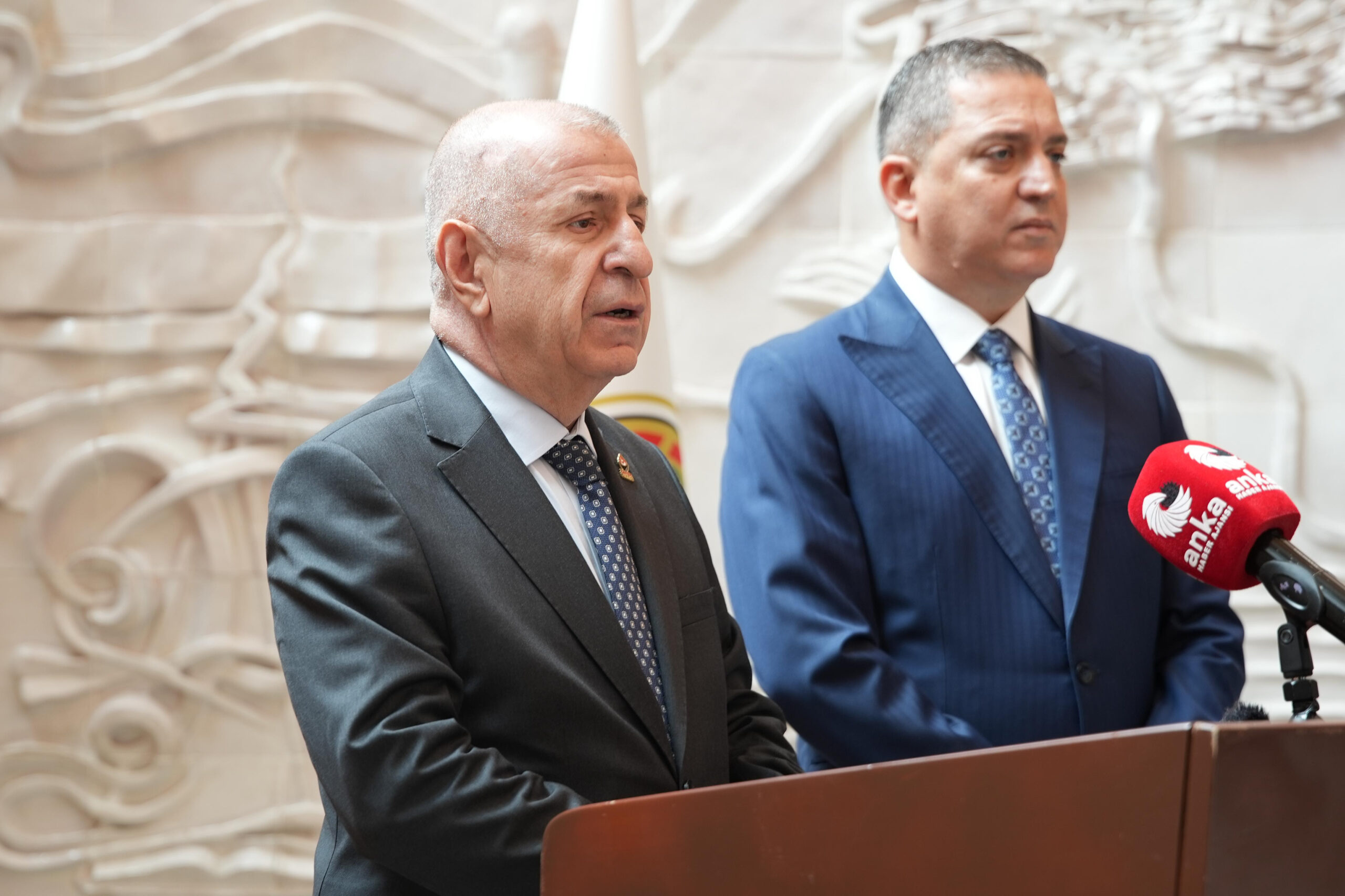 Ümit Özdağ, Türkiye Barolar Birliği’ni  ziyaret etti